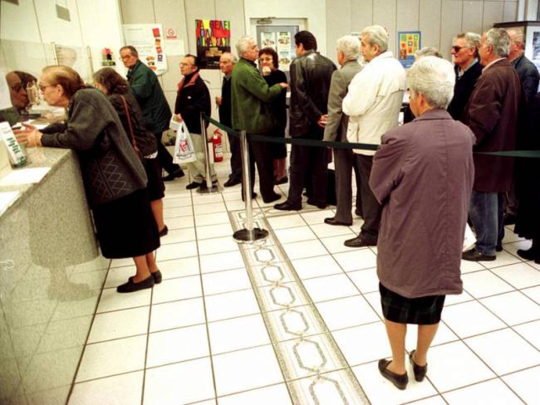 Δεν θα αυξηθούν τα όρια ηλικίας, λέει ο Γιάννης Βρούτσης