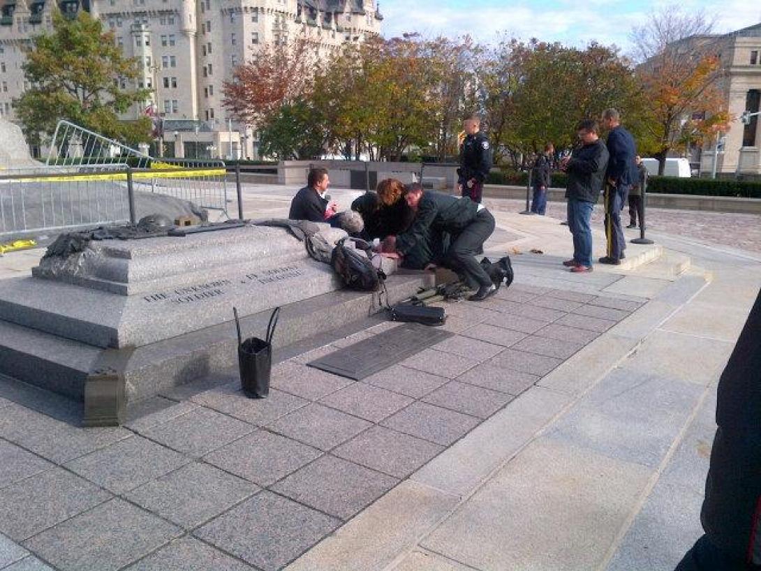 Πυροβολισμοί και τραυματίας στο κοινοβούλιο του Καναδά