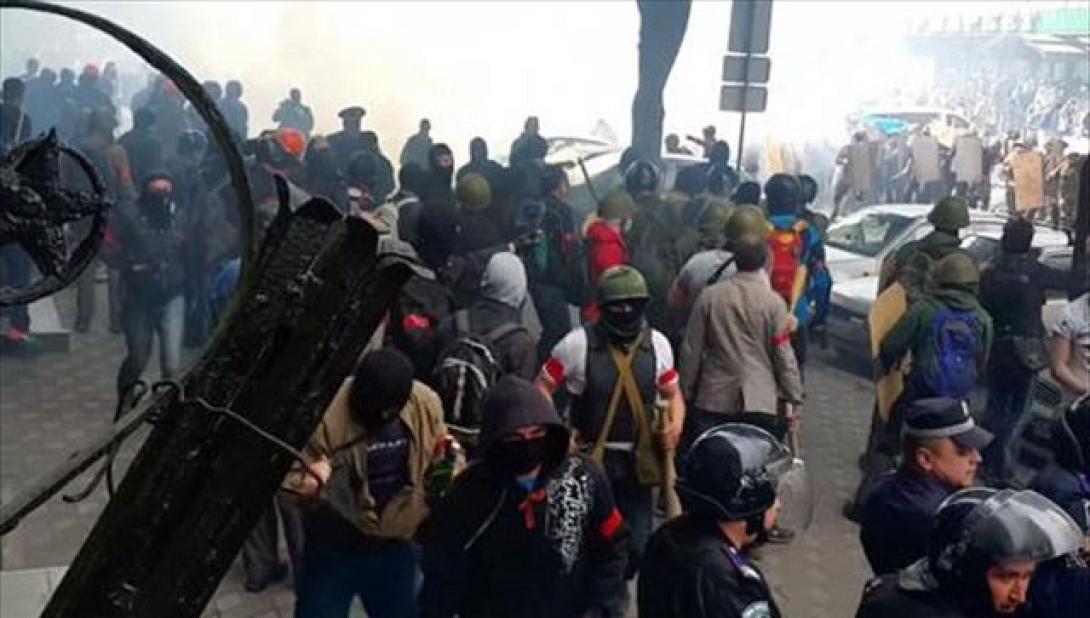 Θανατηφόρες συγκρούσεις και στην Οδησσό - Στους 32 οι νεκροί 