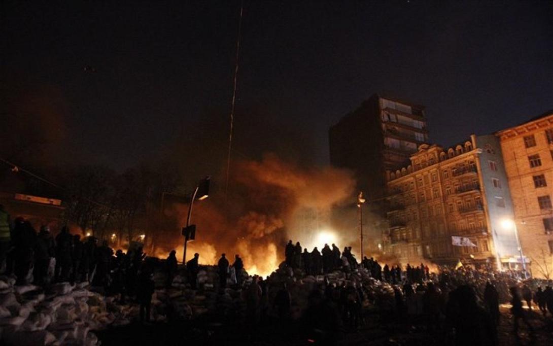 Ουκρανία : η Ρωσία καλεί το Κίεβο να σταματήσει τη στρατιωτική επιχείρηση