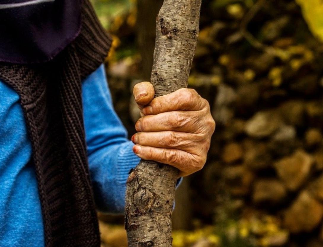 ηλικιωμένη