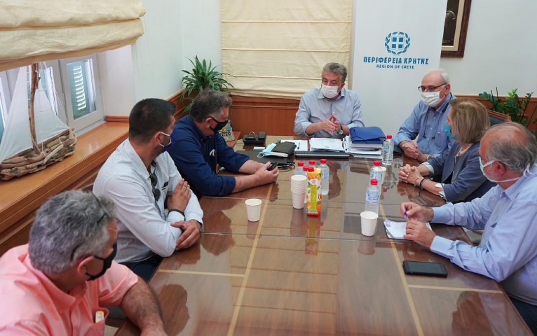 Συνάντηση Περιφερειάρχη Κρήτης με την Τοπική Επιτροπή  Διαχείρισης Αστερουσίων