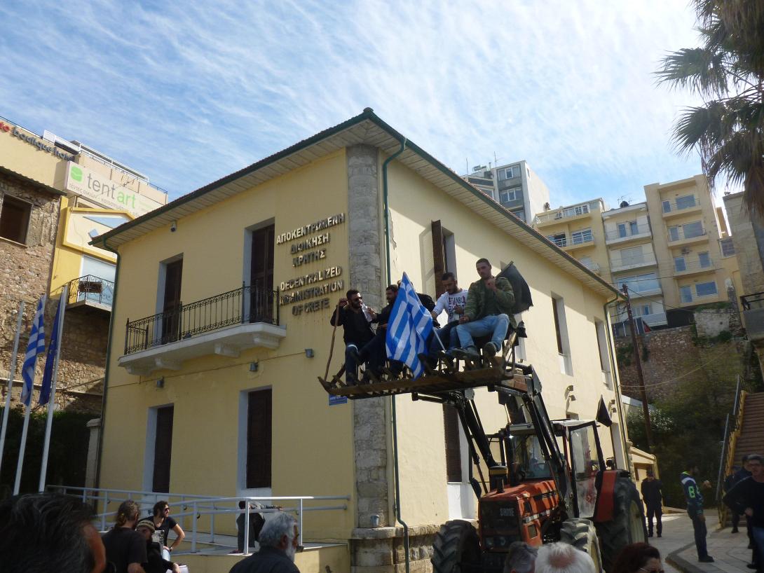 Η Τσικνοπέμπτη επικράτησε ... η αγροτική κινητοποίηση φυλλορρόησε