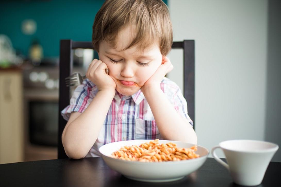 παιδί φαγητό