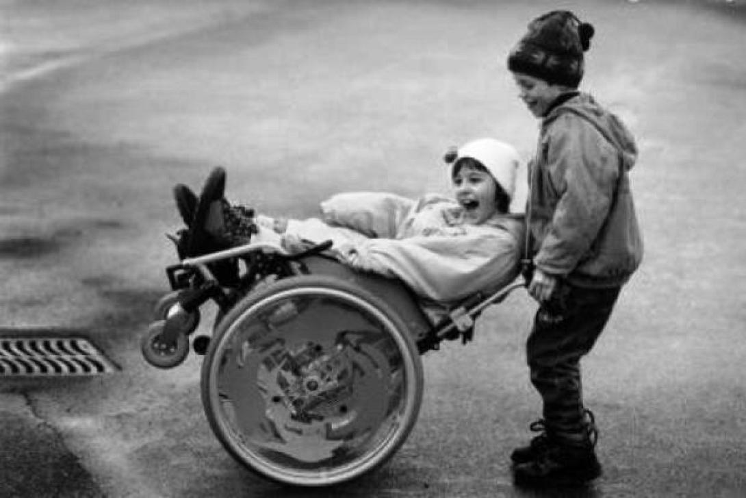 παιδια αναπηρια