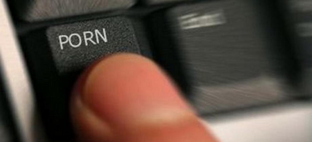 Νέες συλλήψεις για παιδική πορνογραφία