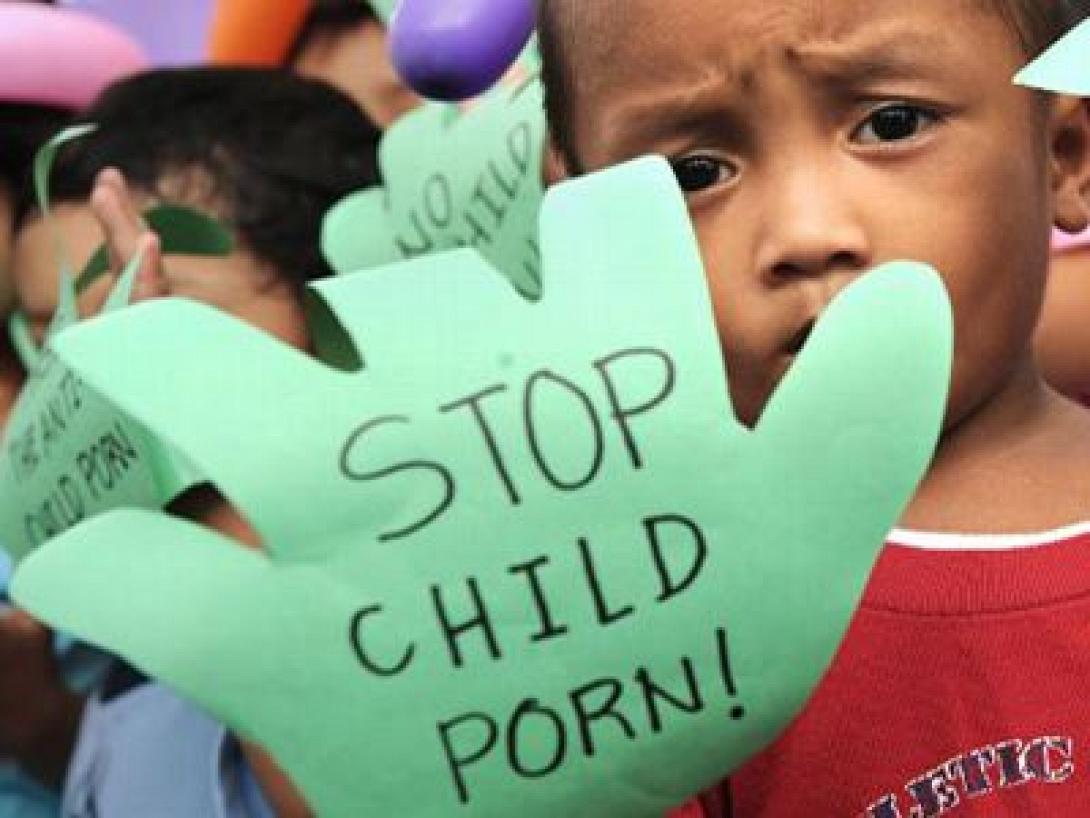 Λάρισα: Χειροπέδες σε 71χρονο για παιδική πορνογραφία