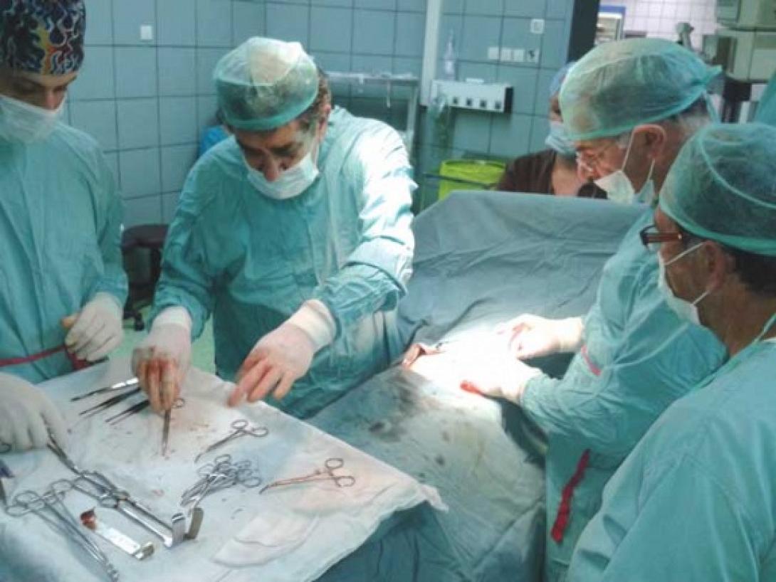 "Χοντροειδές ψέμα ο λόγος που κλείνει η Παιδοχειρουργική Κλινική" - Λουκέτο και στην Νεφρολογική του ΠΑΓΝΗ