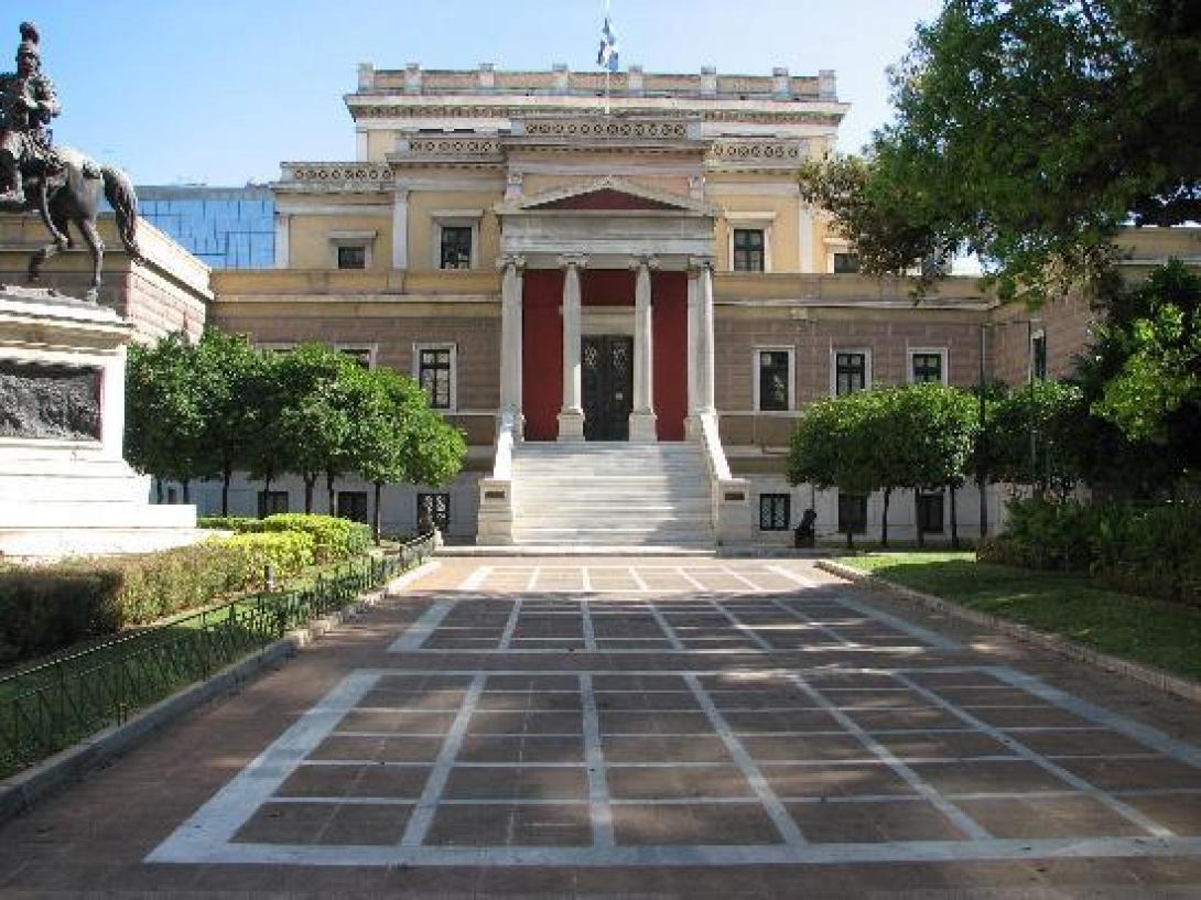 Φωτογραφία με τίτλο ... εθνική πρόκληση στην Παλιά Βουλή καταγγέλει ο Γ. Μιχελογιαννάκης