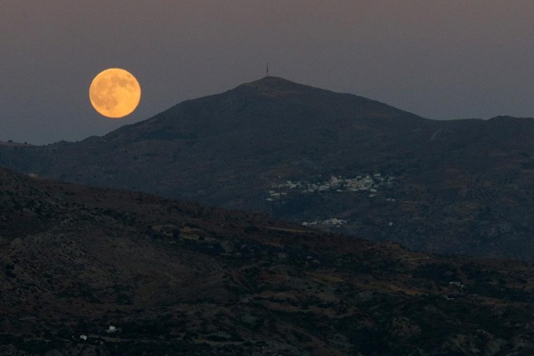 Πανσέληνος