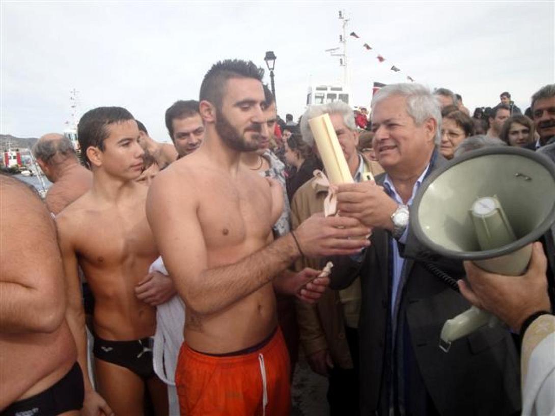 Αγιασμός και βράβευση ήρωα στο δήμο Μαλεβιζίου