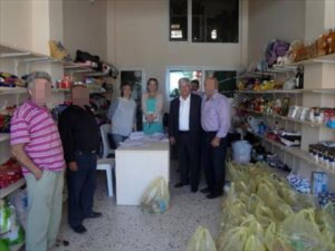Δόθηκαν τα πρώτα τρόφιμα από το Δημοτικό Παντοπωλείο