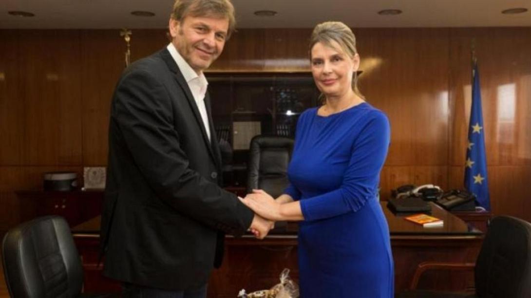 παπακώστα γκλέτσος