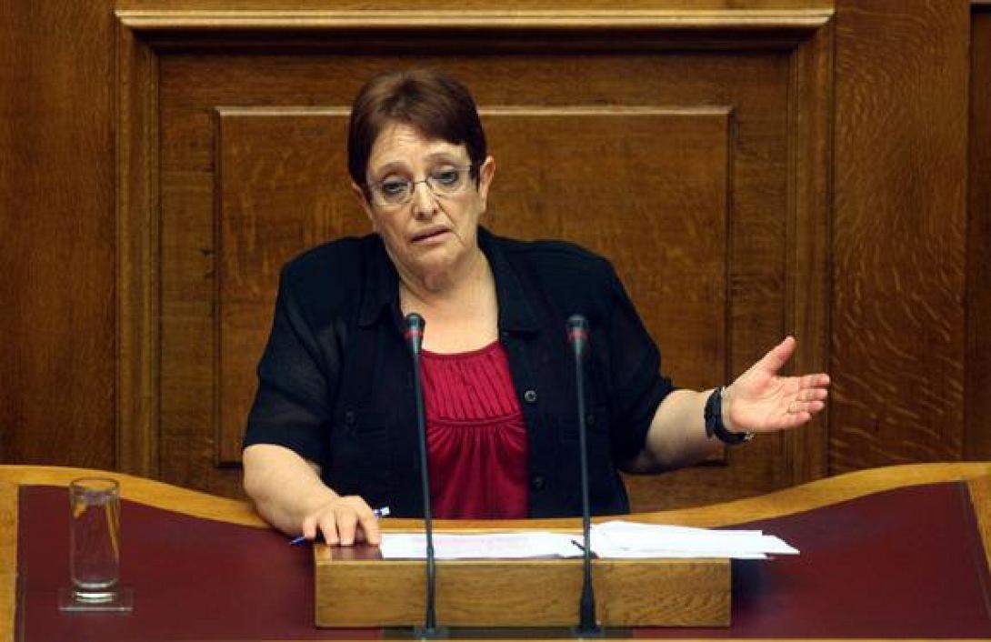 Αλέκα Παπαρήγα: 'Ερχονται νέα μέτρα με το μεσοπρόθεσμο