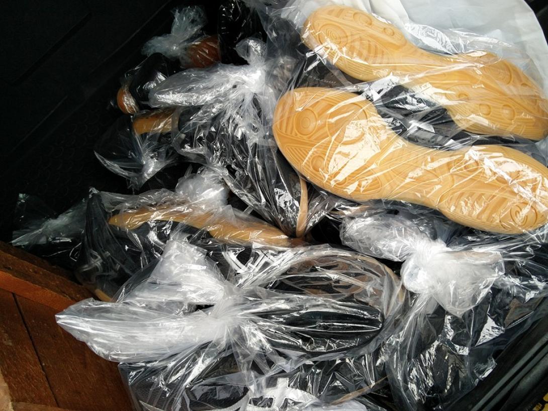 παπούτσια περιφέρεια