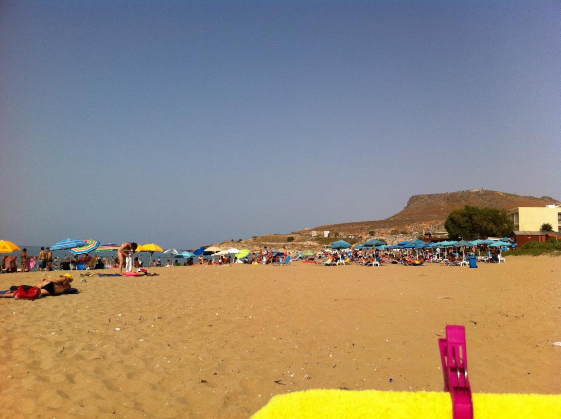 Το "κυνήγι" της παραλίας όπου δεν χρυσοπληρώνεις το μπάνιο