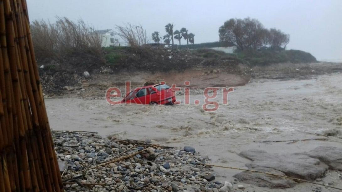 χειμαρρος - αυτοκινητο