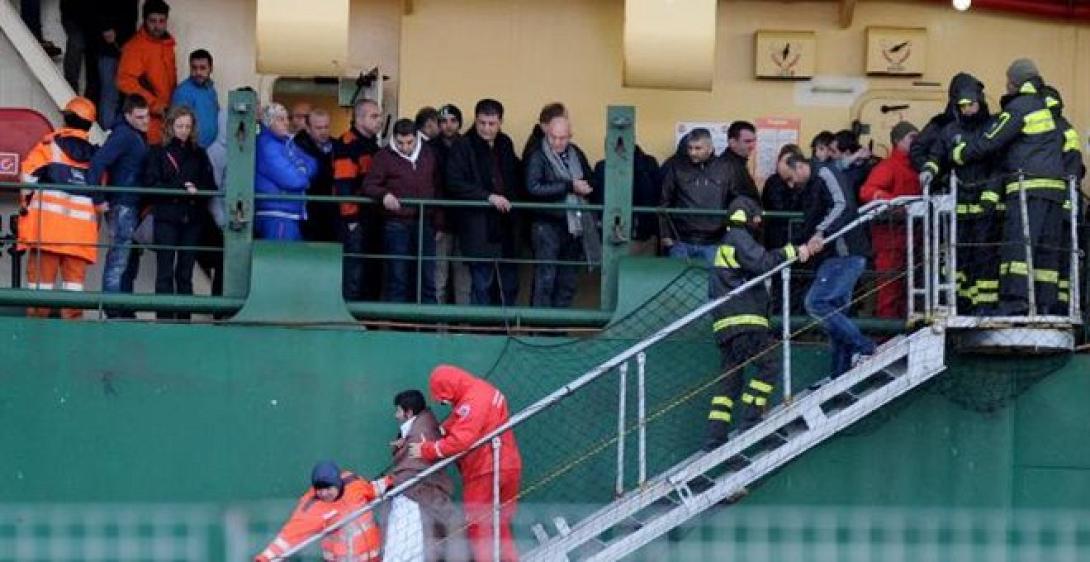 Βέβαιο ότι υπήρχαν παράτυποι μετανάστες στο Norman Atlantic, λέει η ιταλική δικαιοσύνη