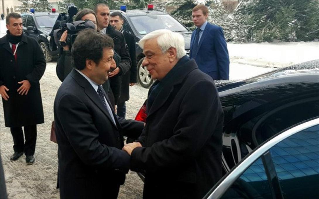 παυλοπουλος,μοσχα