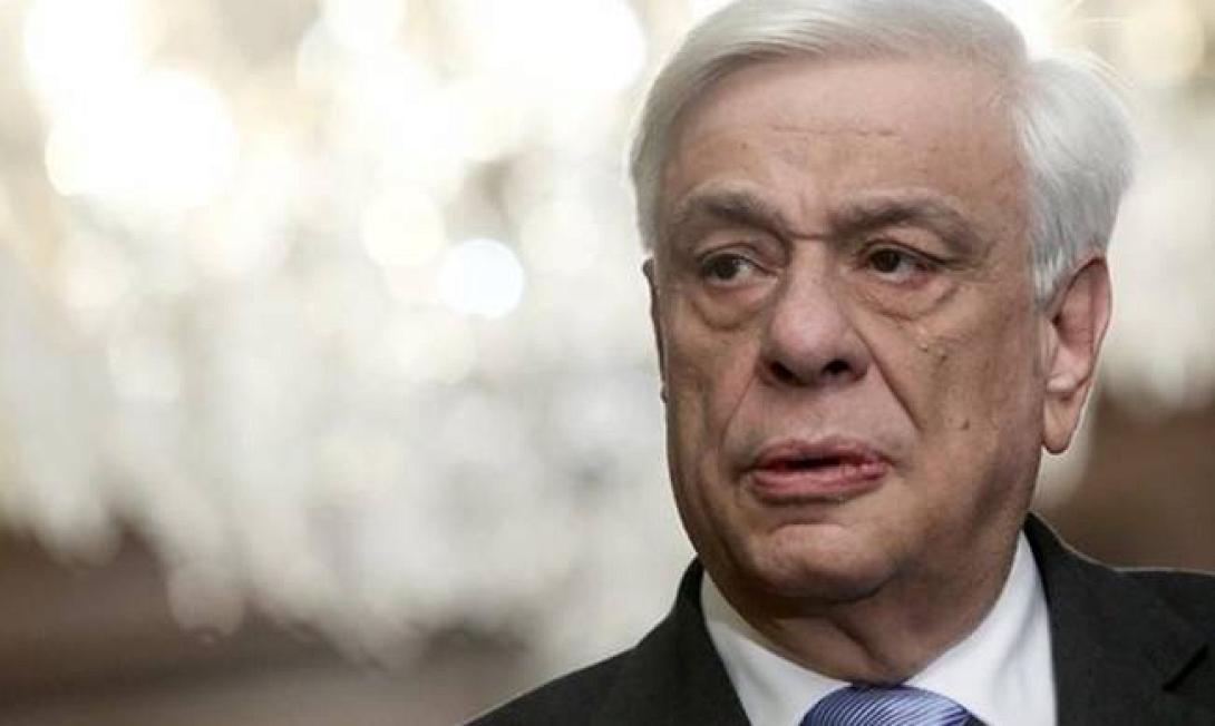 pavlopoulos-3.jpg