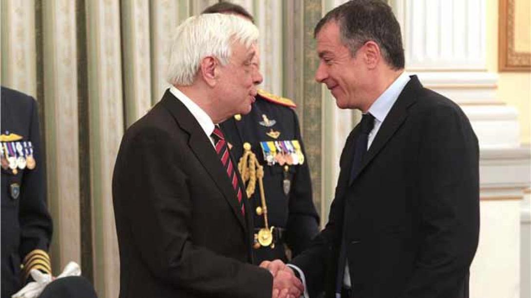 pavlopoulos-theodorakis.jpg