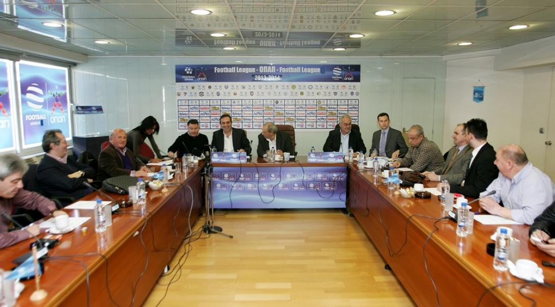 Football League: «Ας πέσουν όσοι θέλουν, θα ανέβουν τρεις»
