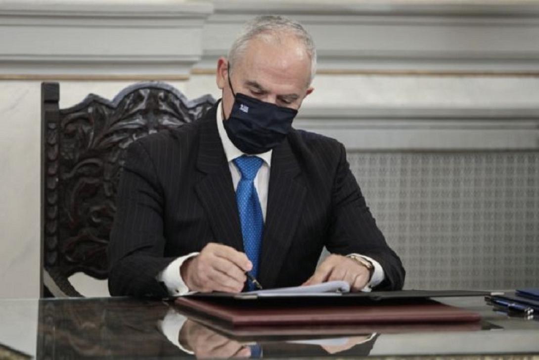 επενδυτής κορωνοϊός