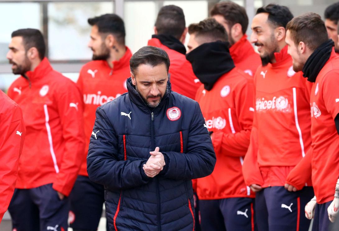 pereira_olympiakos_proponisi.jpg