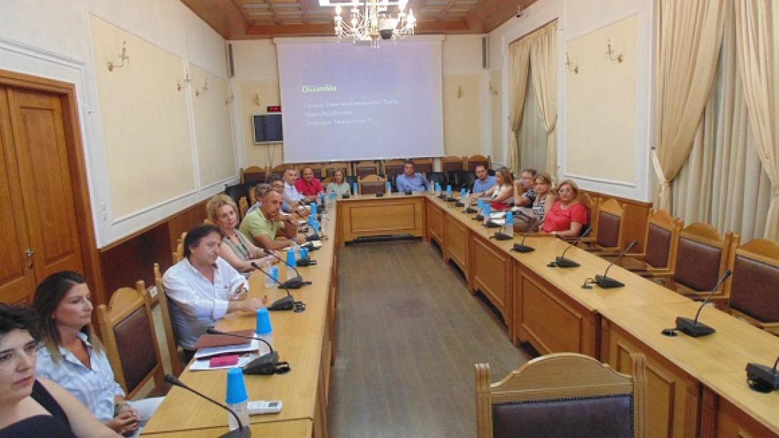 Στην Περιφέρεια Κρήτης ο γιος του Ραούλ Κάστρο