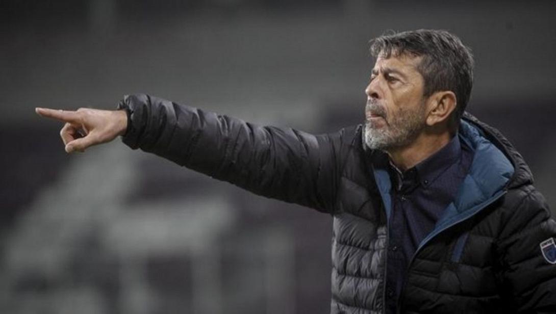 Γιάννης Πετράκης