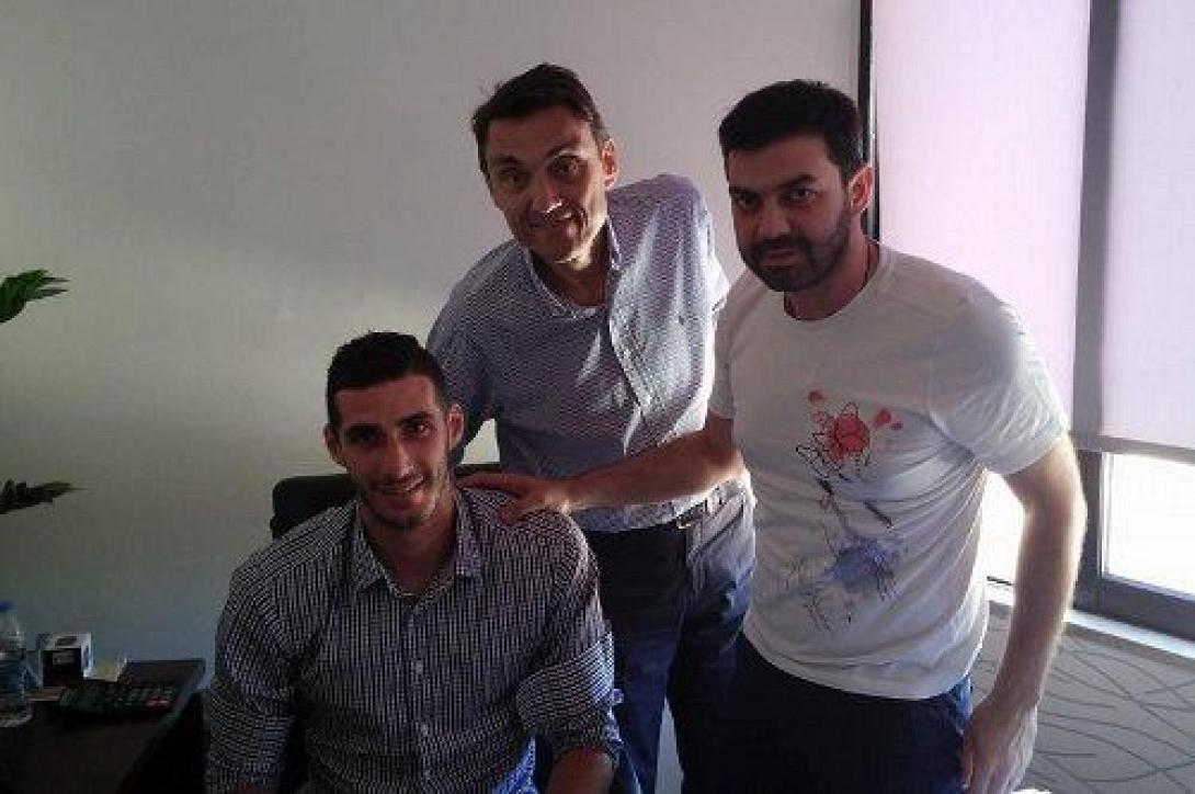 Υπέγραψε ο Πετρόπουλος στον ΟΦΗ