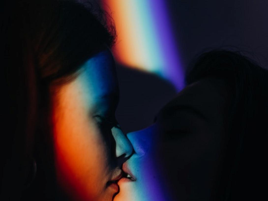 ζευγάρι φιλί