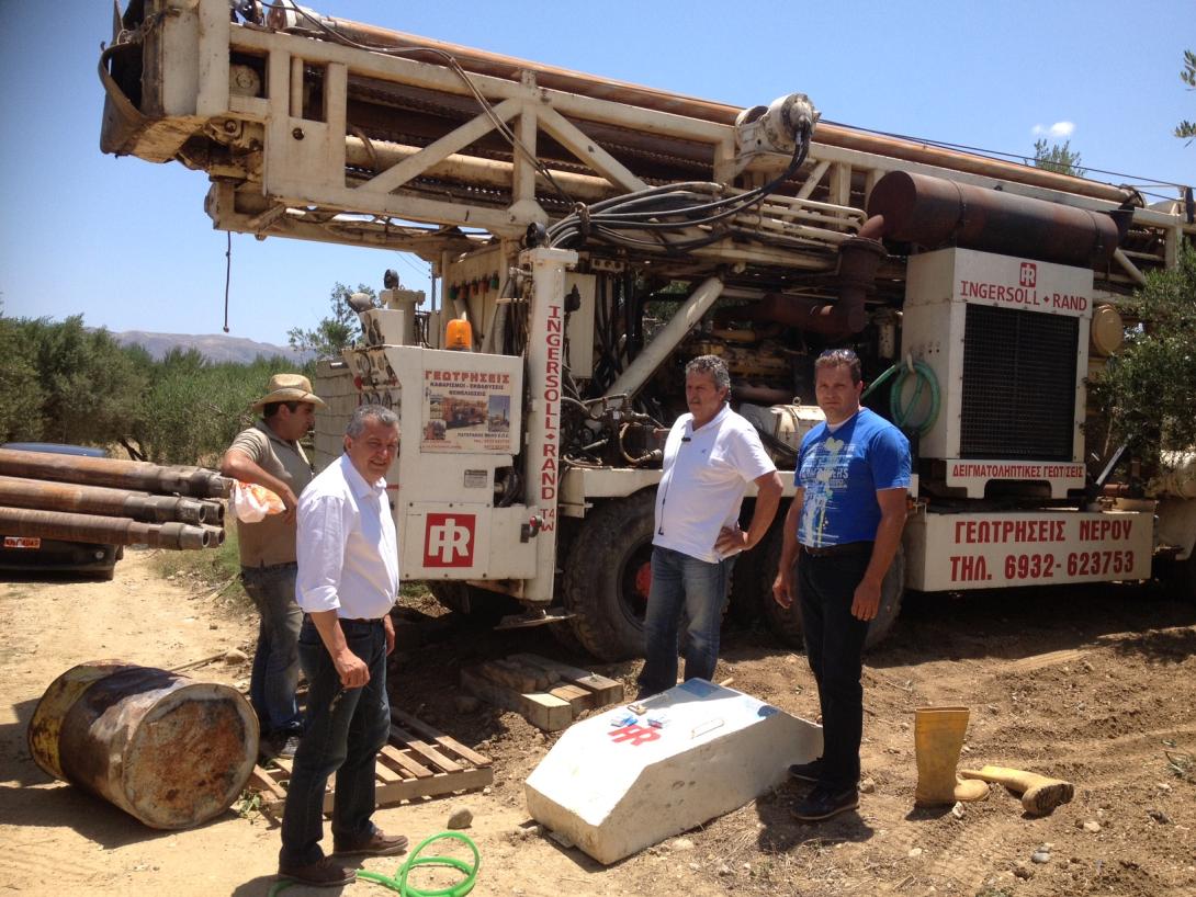 Συνεχίζει τα έργα υποδομής για τη στήριξη του πρωτογενή τομέα η Δημοτική αρχή Μινώα Πεδιάδας 