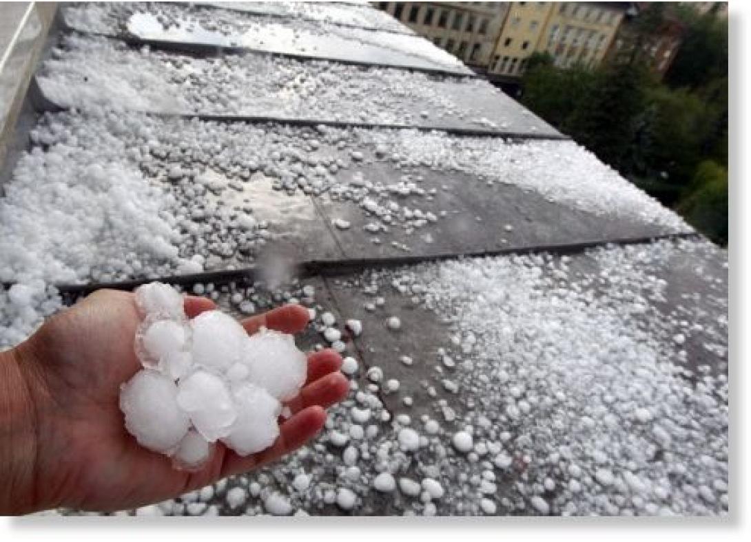 Χαλάζι σε μέγεθος καρυδιού στην Βουλγαρία: 'Ενας νεκρός, πολλοί τραυματίες