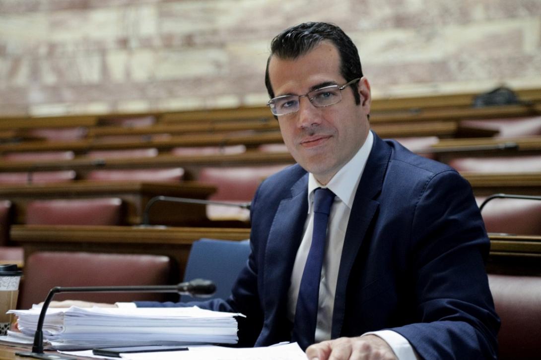 θάνος πλεύρης