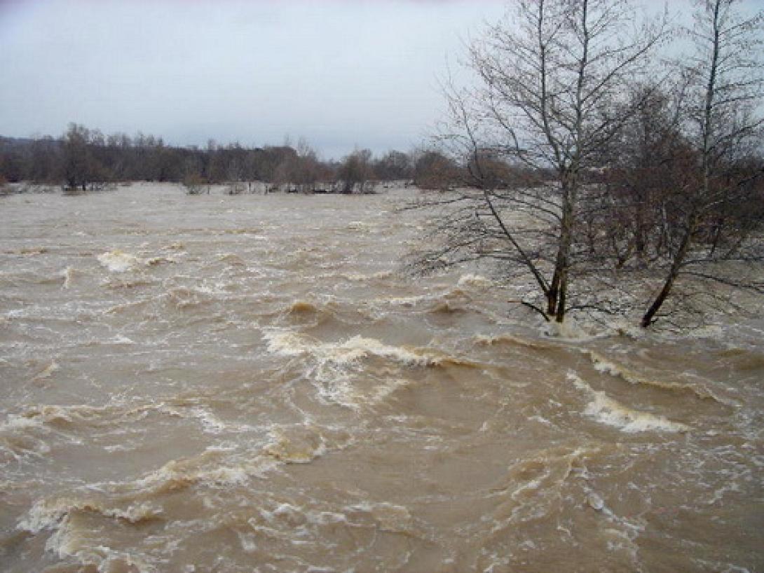 Δεκάδες νεκροί από τις πλημμύρες σε Μαλαισία, Ταϊλάνδη και Φιλιππίνες