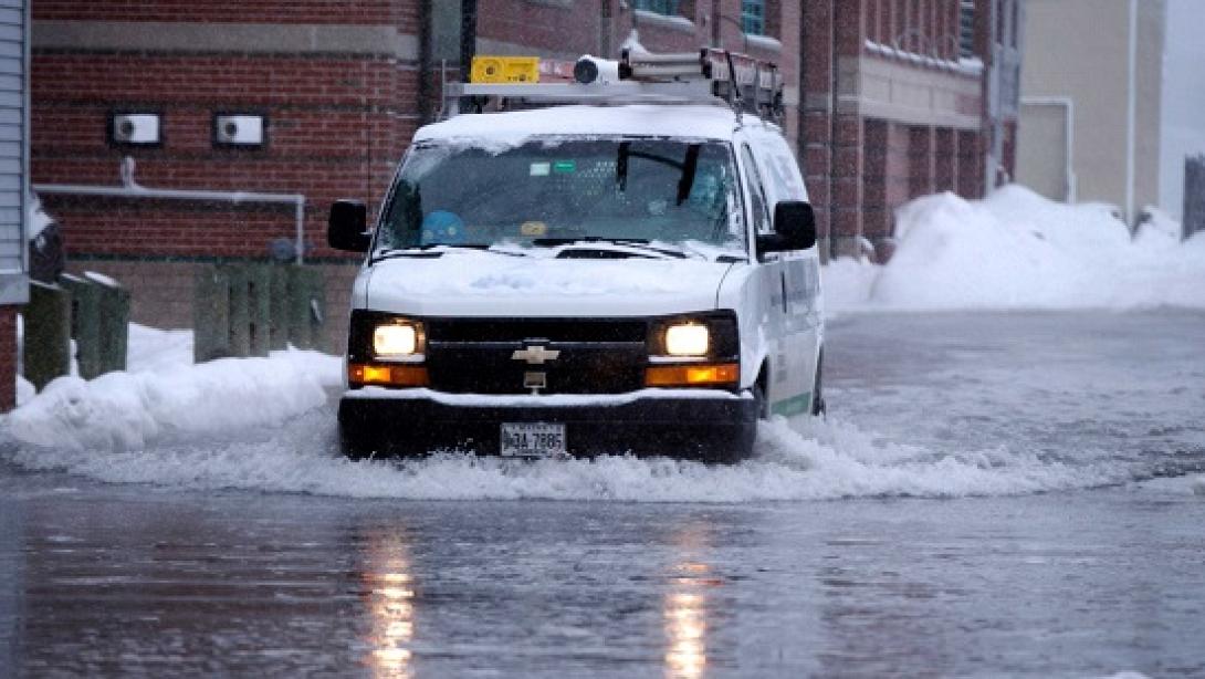 Δραματική η κατάσταση στη Βρετανία - Ακύρωσε ταξίδι του ο Ντ.Κάμερον