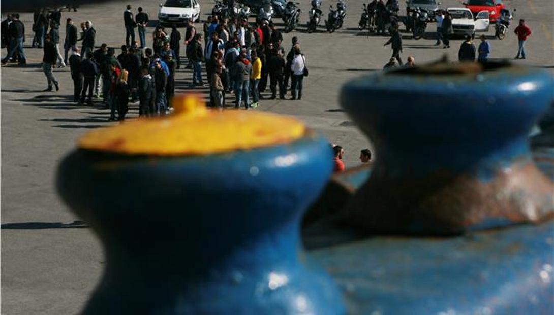 Πώς θα λειτουργήσει το "πλοίο ασφαλείας" - Διευκρινίσεις Μ. Βαρβιτσιώτη στη Βουλή