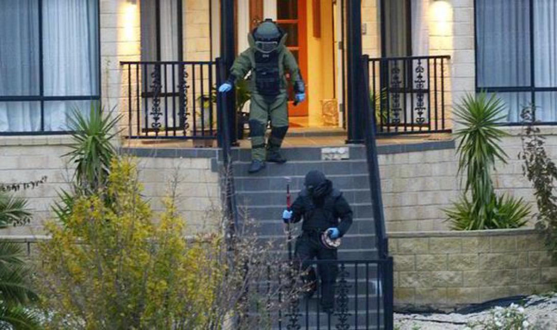 police-australia-terror-576048.jpg