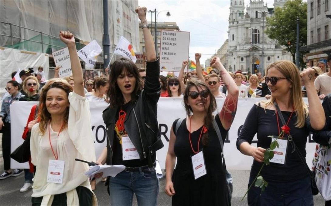 Πολωνία-Πορεία-Γυναικες