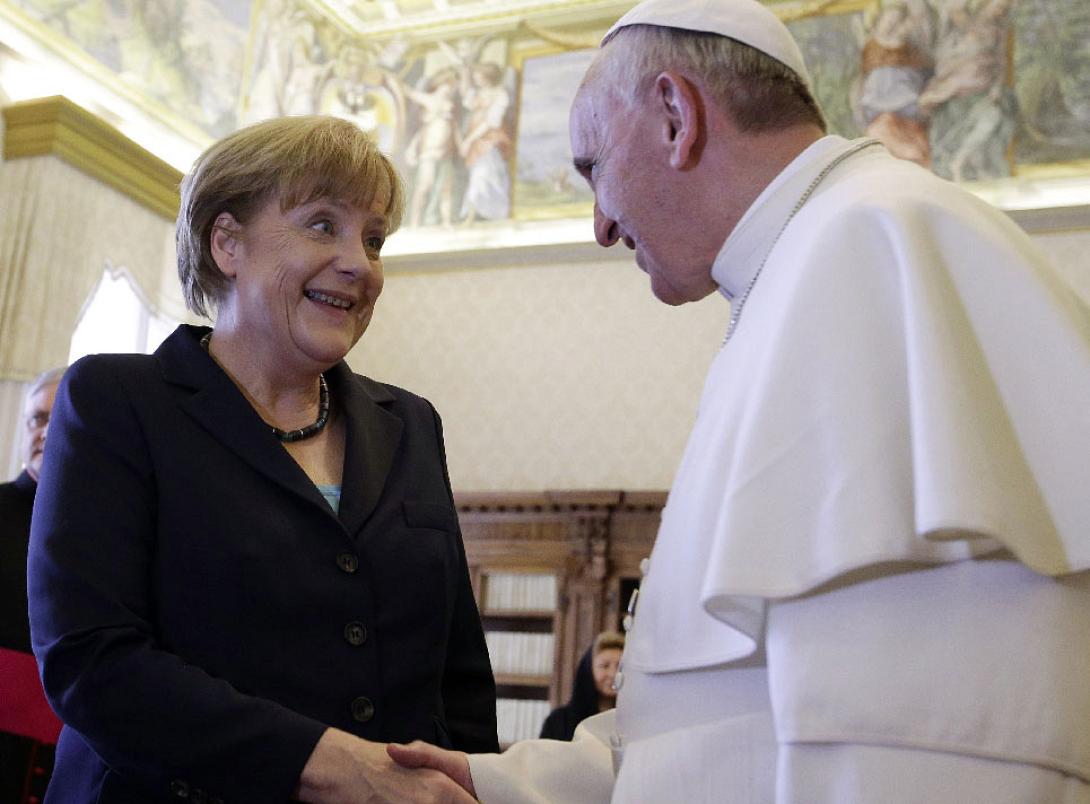 Συνάντηση Πάπα - Μέρκελ στο Βατικανό