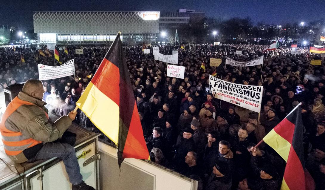 Ένας στους οκτώ Γερμανούς θα συμμετείχε σε αντιισλαμική πορεία διαμαρτυρίας