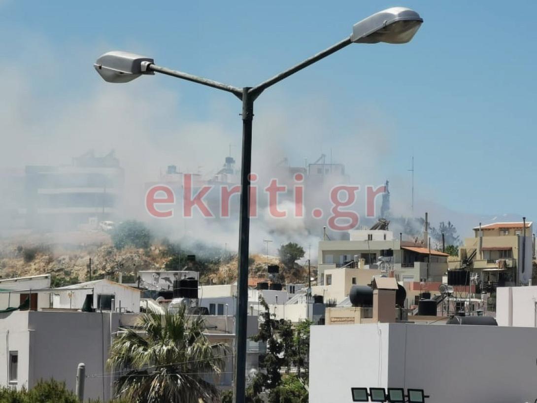 φωτιά στον Κατσαμπά