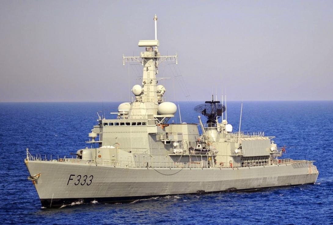 Η ολλανδική φρεγάτα Μ.