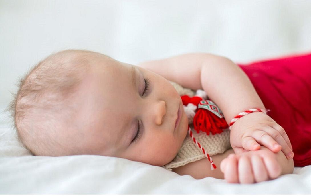 μωρό με μαρτάκι