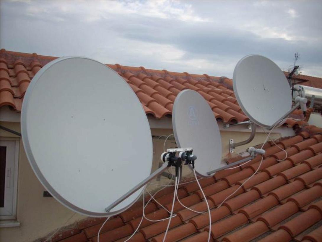 δορυφορικά πιάτα