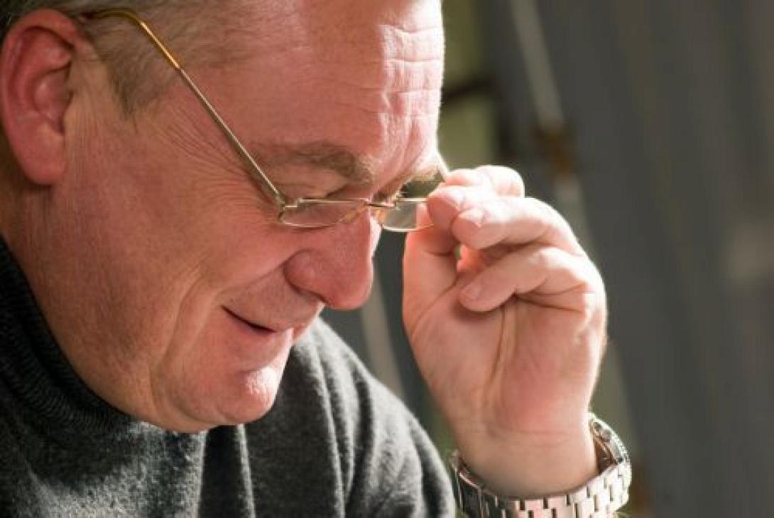 Νέα μέθοδος από το ΒΕΜΜΟ για την αντιμετώπιση της πρεσβυωπίας 