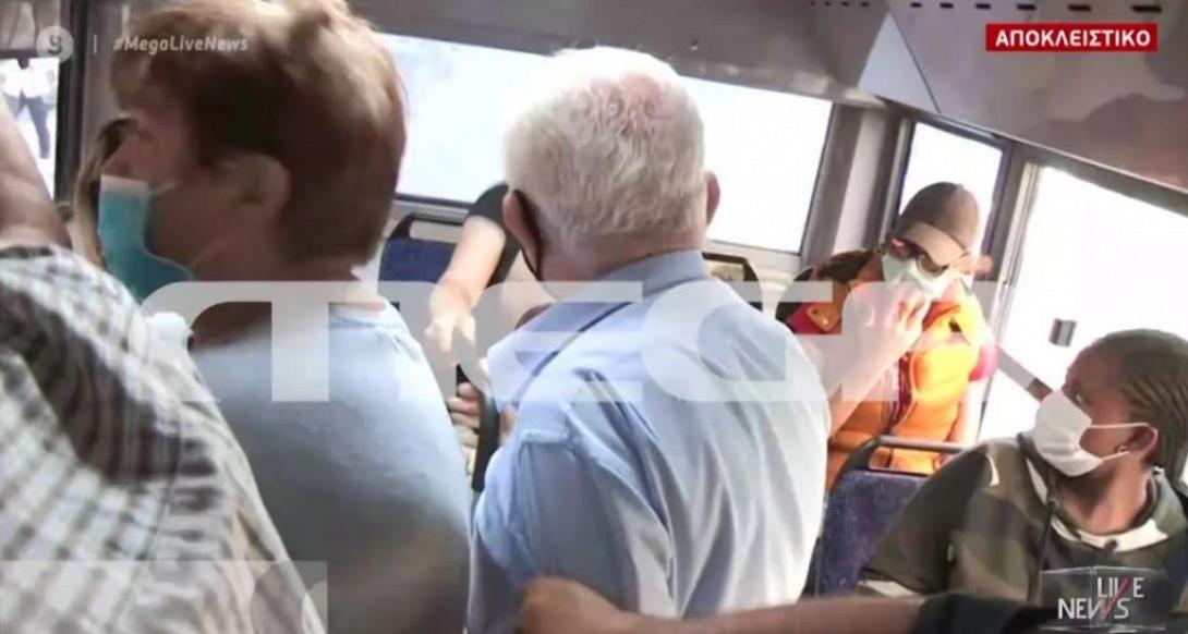 τσακωμός για μάσκα