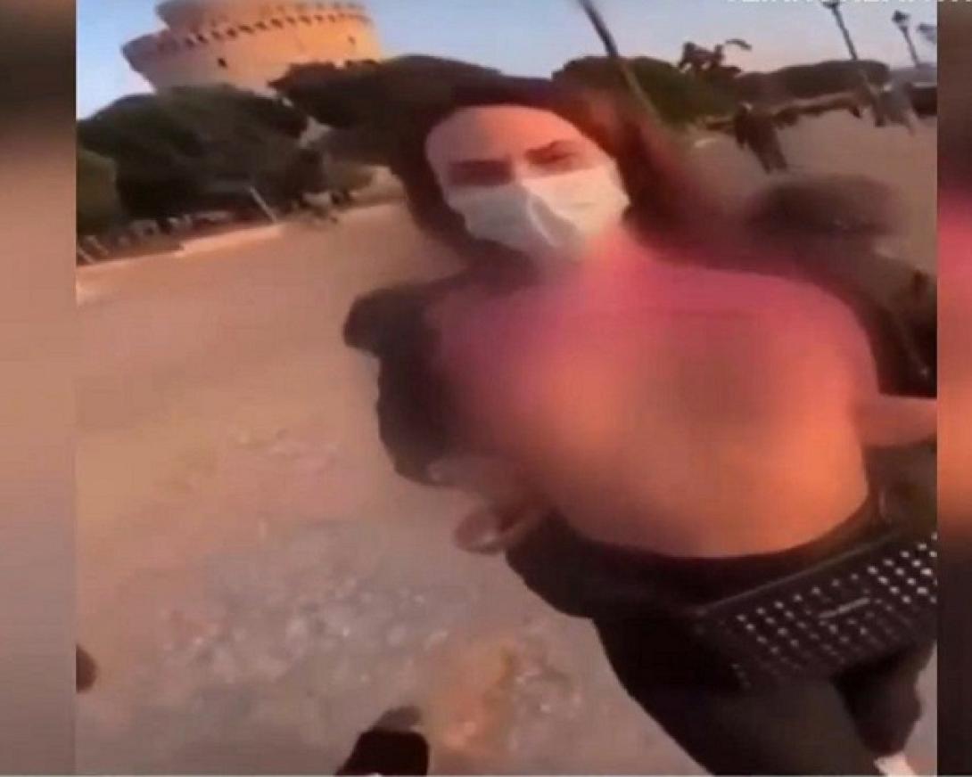 γυμνοστηθη γυναικα στην θεσσαλονικη