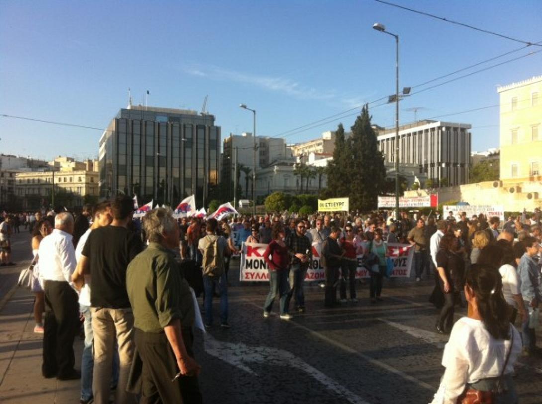 Πανεκπαιδευτικό συλλαλητήριο το μεσημέρι στα Προπύλαια